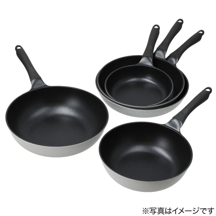 GAS LIGHTWEIGHT & THICK BASE FRYPAN 20 AZ