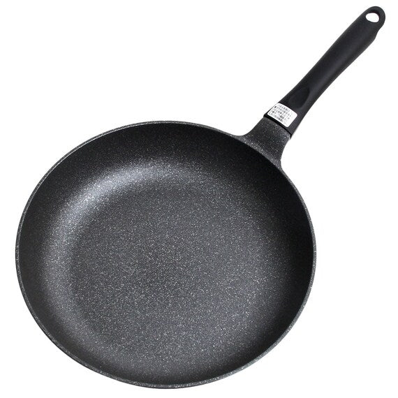 IH LIGHTWEIGHT FRYPAN 26 KF